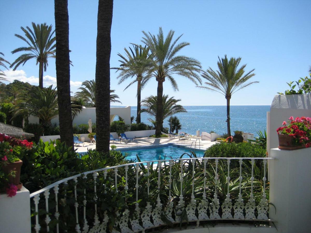 Oasis Club Beach